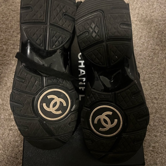 Chanel sneakers - Picture 4 of 7